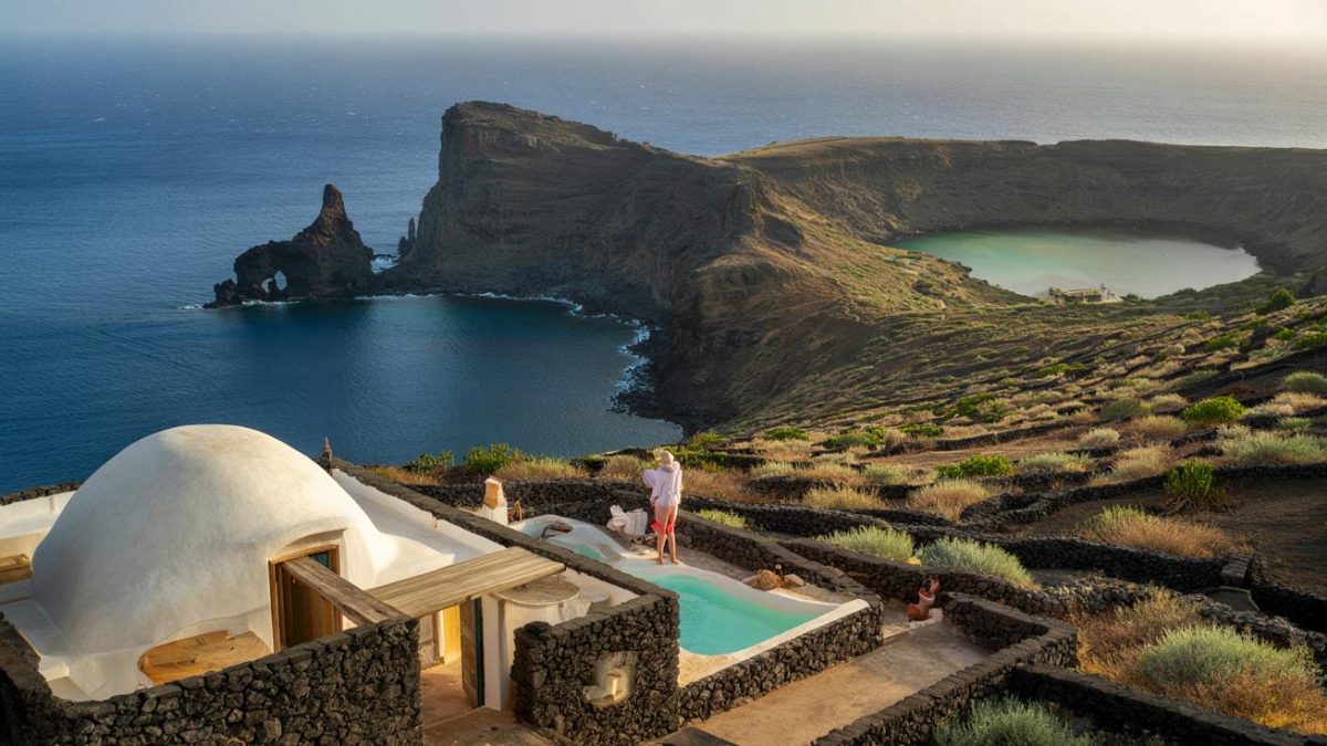300 days of sunshine, a secret island between Tunisia and Italy, the last bastion of Mediterranean authenticity nobody knows (yet)