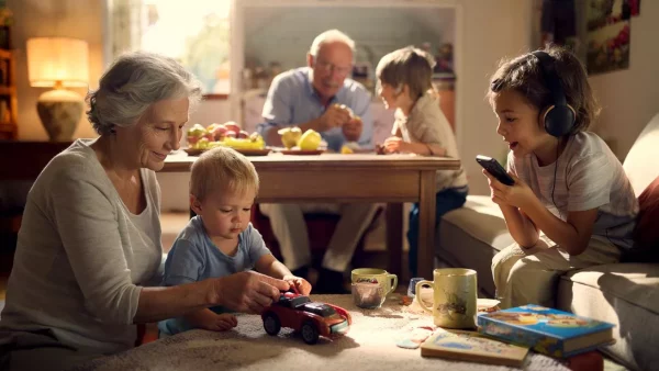 The Heartwarming Habits That Make Grandparents Beloved by Their Grandkids