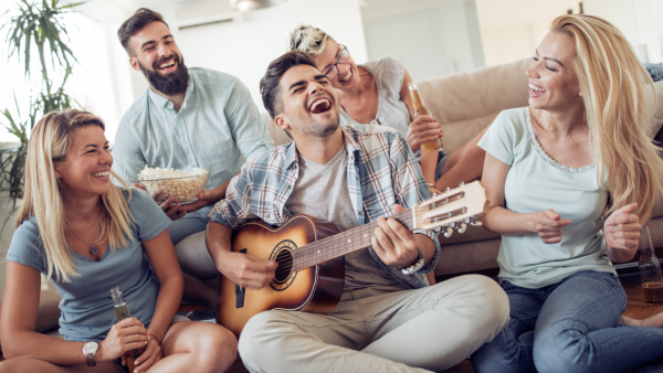 7 phrases a truly loyal friend will never use with you, according to psychology