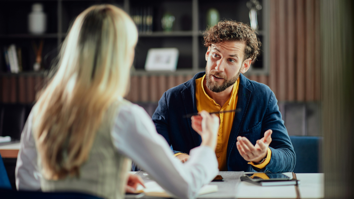 9 subtle phrases master manipulators use—according to psychologists