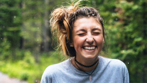 Psychology says people who ditch these 10 attachments feel happier within weeks