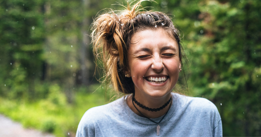 Psychology says people who ditch these 10 attachments feel happier within weeks