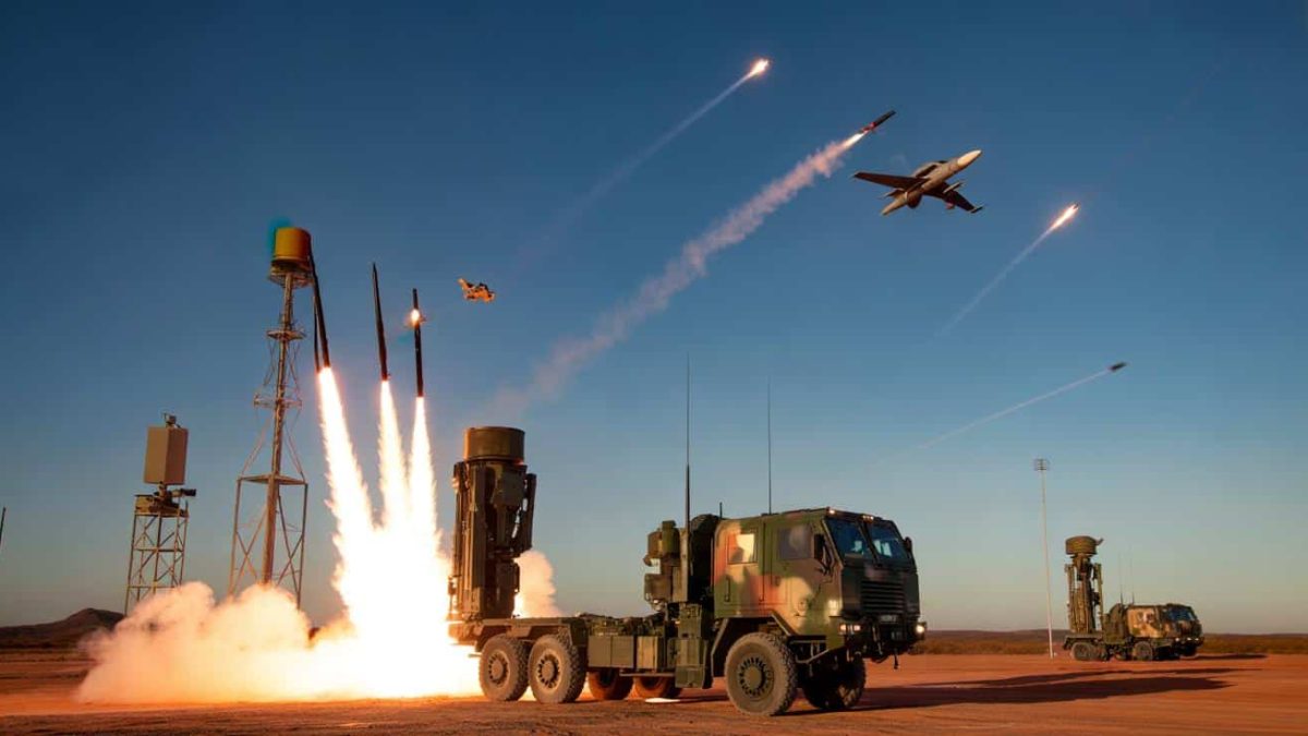 Shocking! This Aussie Defense System Shoots Down Fighter Jets at 15,000 Meters
