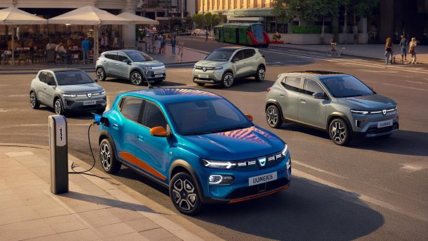 Dacia confirms four new electric cars and a new starting price: under €18,000