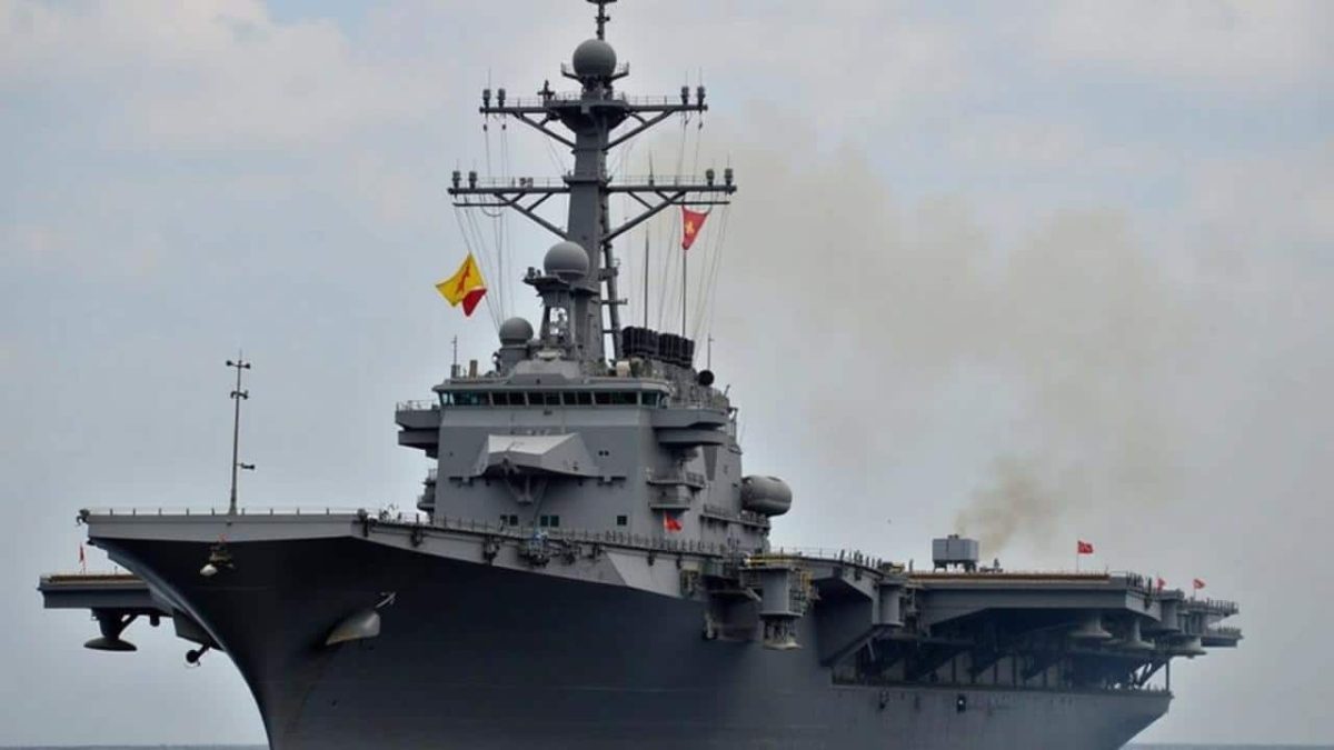 The Shocking Truth Behind China’s Flagship Stealth Jet That Could Leave Its Navy Vulnerable in Combat