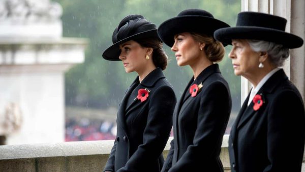 Kate Middleton’s Bold Remembrance Day Move Sparks Royal Debate: Duchess Follows Daring Fashion Footsteps of Another Royal