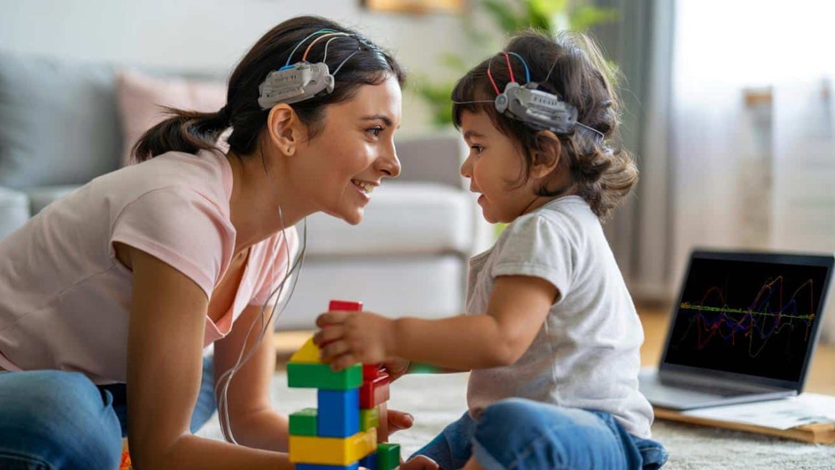 The Surprising Brain Synergy Between Moms and Kids That’s Changing How We Parent