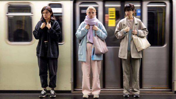 The Shocking Secrets About Color Preferences and Fragile Self-Confidence