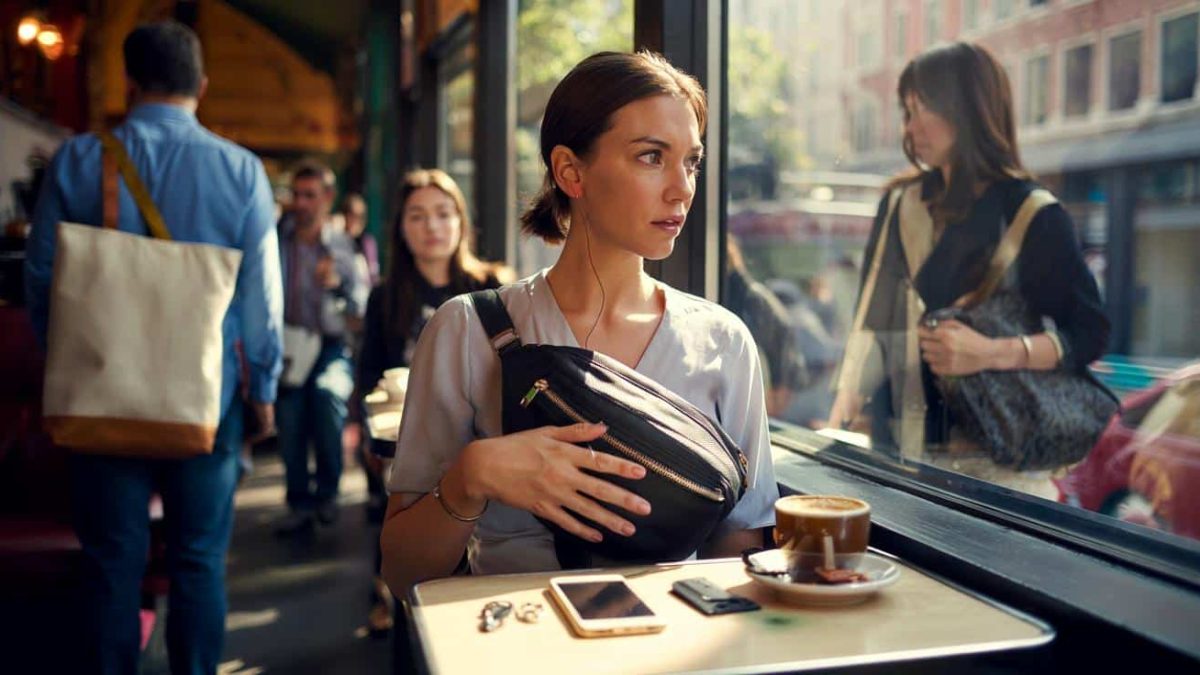 The Surprising Personality Traits Hiding Behind Your Crossbody Bag Obsession