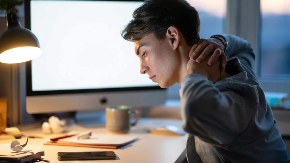 The everyday reason your neck feels tight by the end of the day