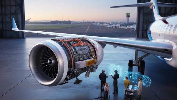 The United Kingdom goes on the offensive in aircraft engine technology with hybrid systems inspired by the car industry