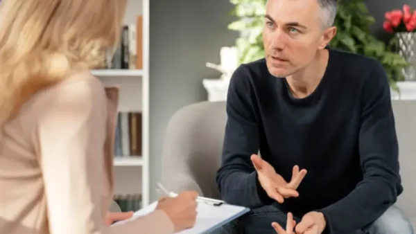 I’m 44 and the most powerful thing I ever learned about dealing with manipulative people is that silence — actual, sustained, unapologetic silence — makes them unravel in ways that confrontation never does