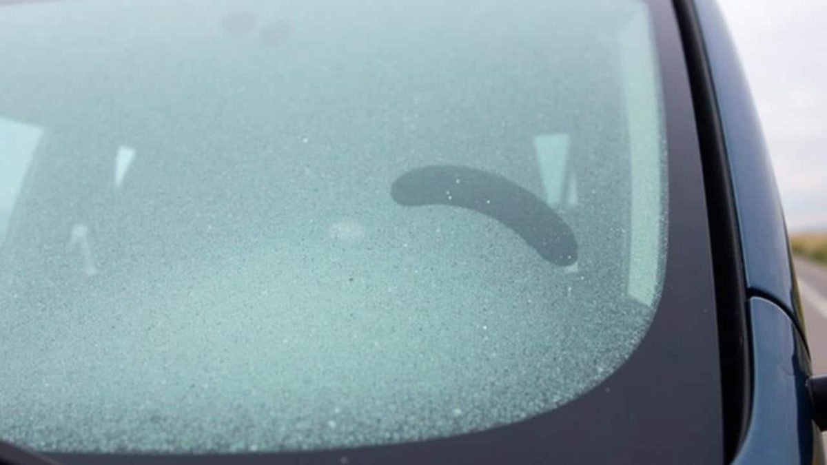 The Shocking Trick That Clears Frozen Windshields In Seconds (And Prevents It From Happening Again)