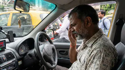 “I Canceled My Flight After a Taxi Driver Said This One Sentence”