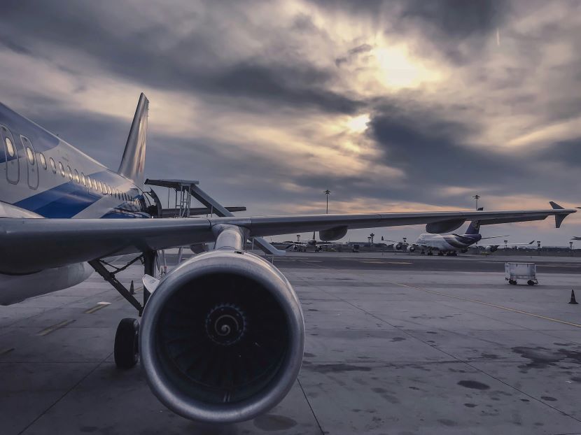 Shocking Reveal: Malfunctioning Engine Forces IndiGo Flight 6E 579 Into Emergency Landing at Delhi Airport