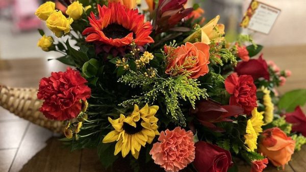 The Shocking Secret Admirer Who Sent Flowers for 2 Years After Their Breakup – You Won’t Believe What Happened at the Funeral