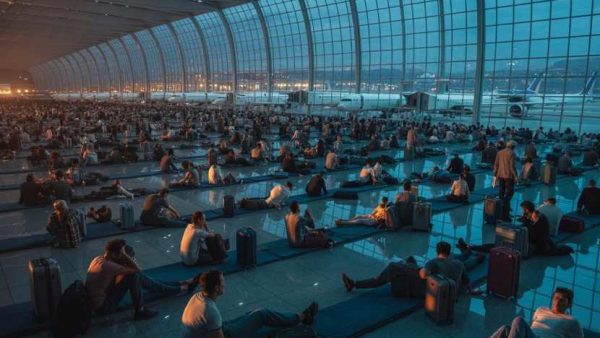 Chaos in the Skies: Middle East Airlines Cancel Flights Amid Widespread Disruptions