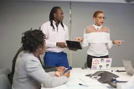 The Shocking Truth: How My Coworker Stole My Presentation and Presented It to the CEO – CRD News Exclusive