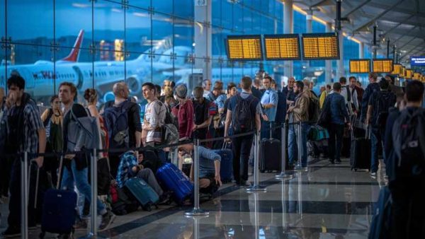 Shocking Truth Revealed: Pegasus and Gulf Air Cancellations Leave Travelers Stranded Across Turkey, Disrupting Istanbul Flights