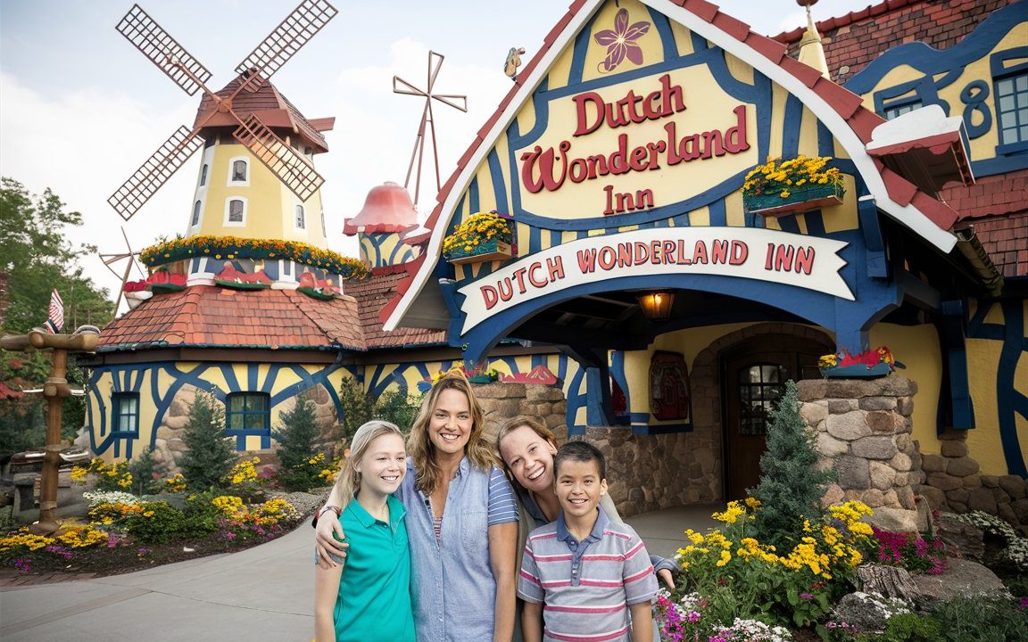 Unbelievable Family Getaway: Dutch Wonderland Inn Opens with Magical Rooms and Endless Entertainment!