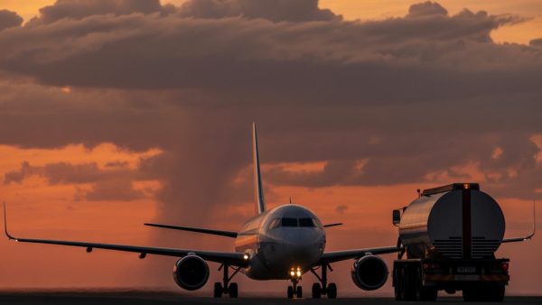 Shocking Revelation: Iran Conflict Driving Airfare Prices Through the Roof in the US!