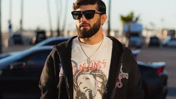 The Unbelievable Wealth of UFC Star Arman Tsarukyan – Unraveling the Secrets Behind His Massive Fortune