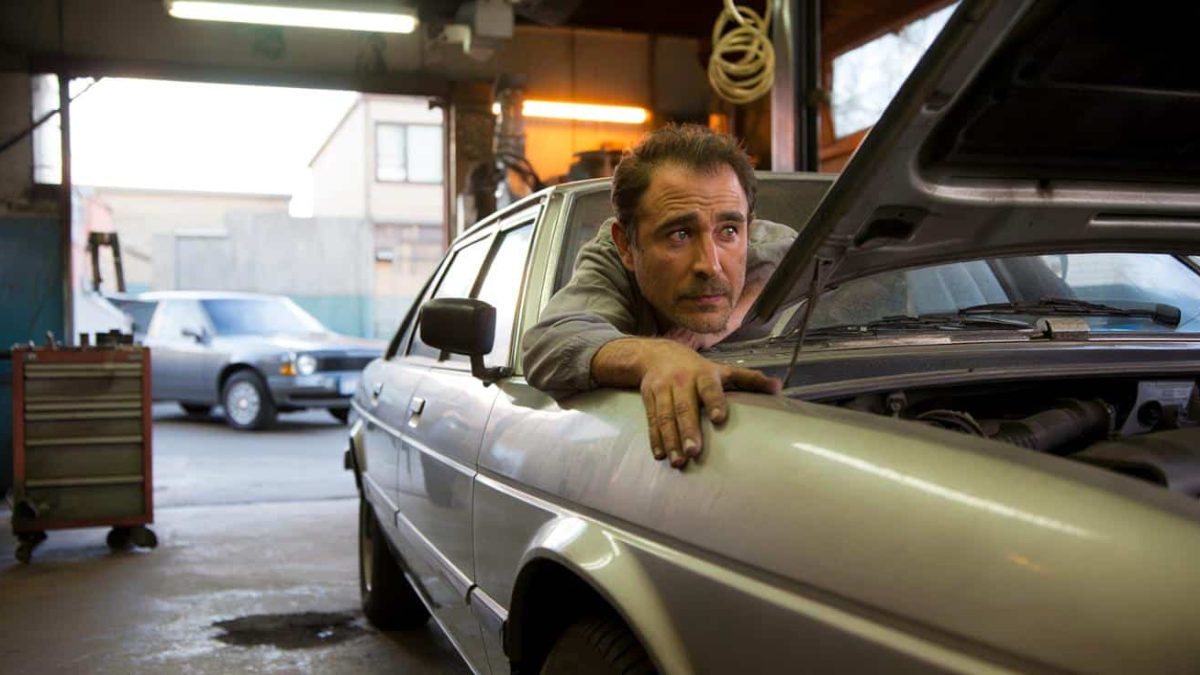 You’ll Never Drive the Same Way After Seeing These Shocking Car Noises (Mechanics Reveal All)